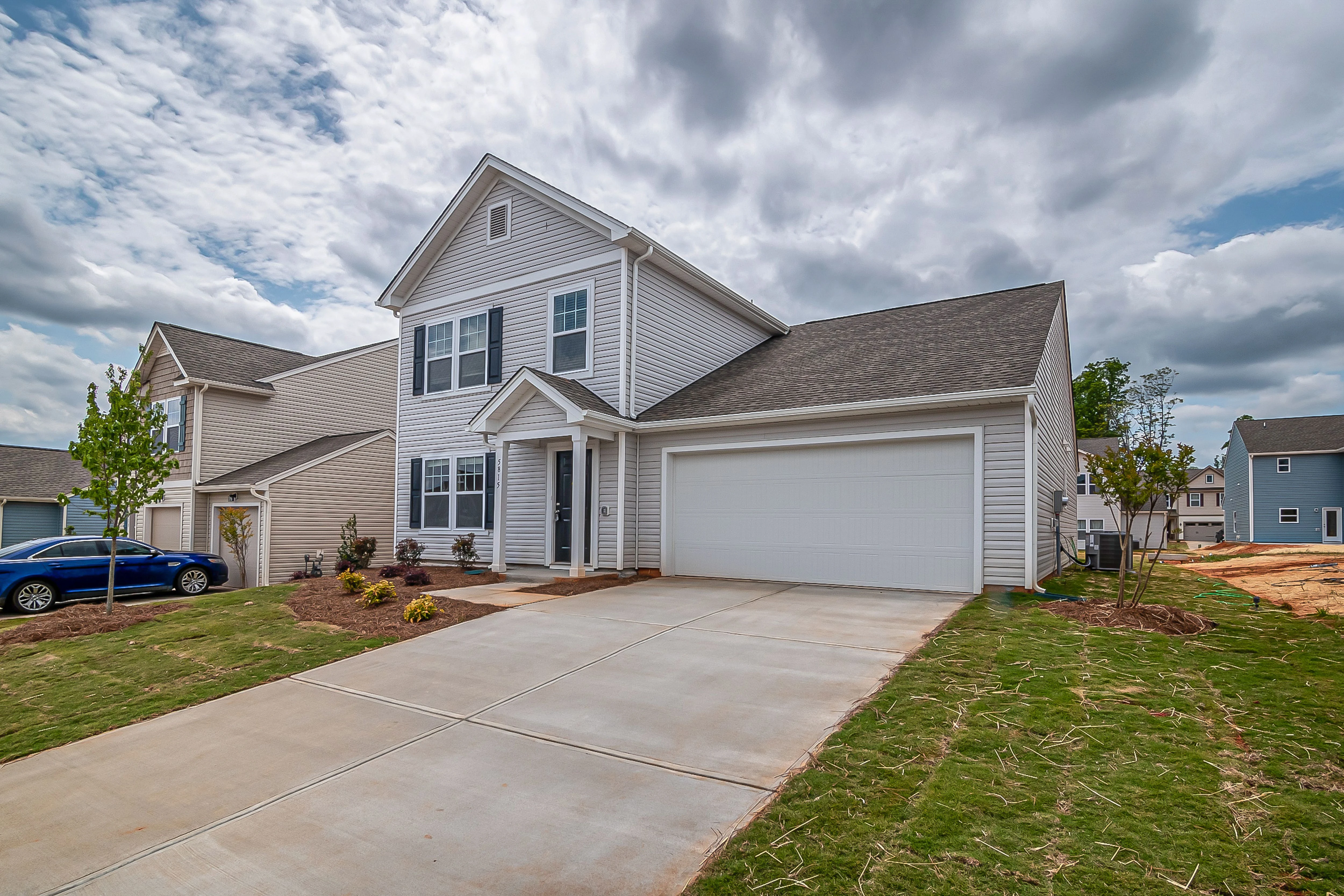Residential garage door in Thornton